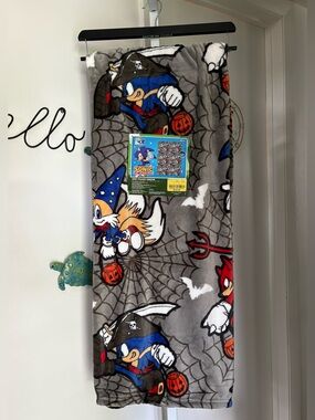 NEW Sonic the Hedgehog Halloween Throw Blanket 50”x70”